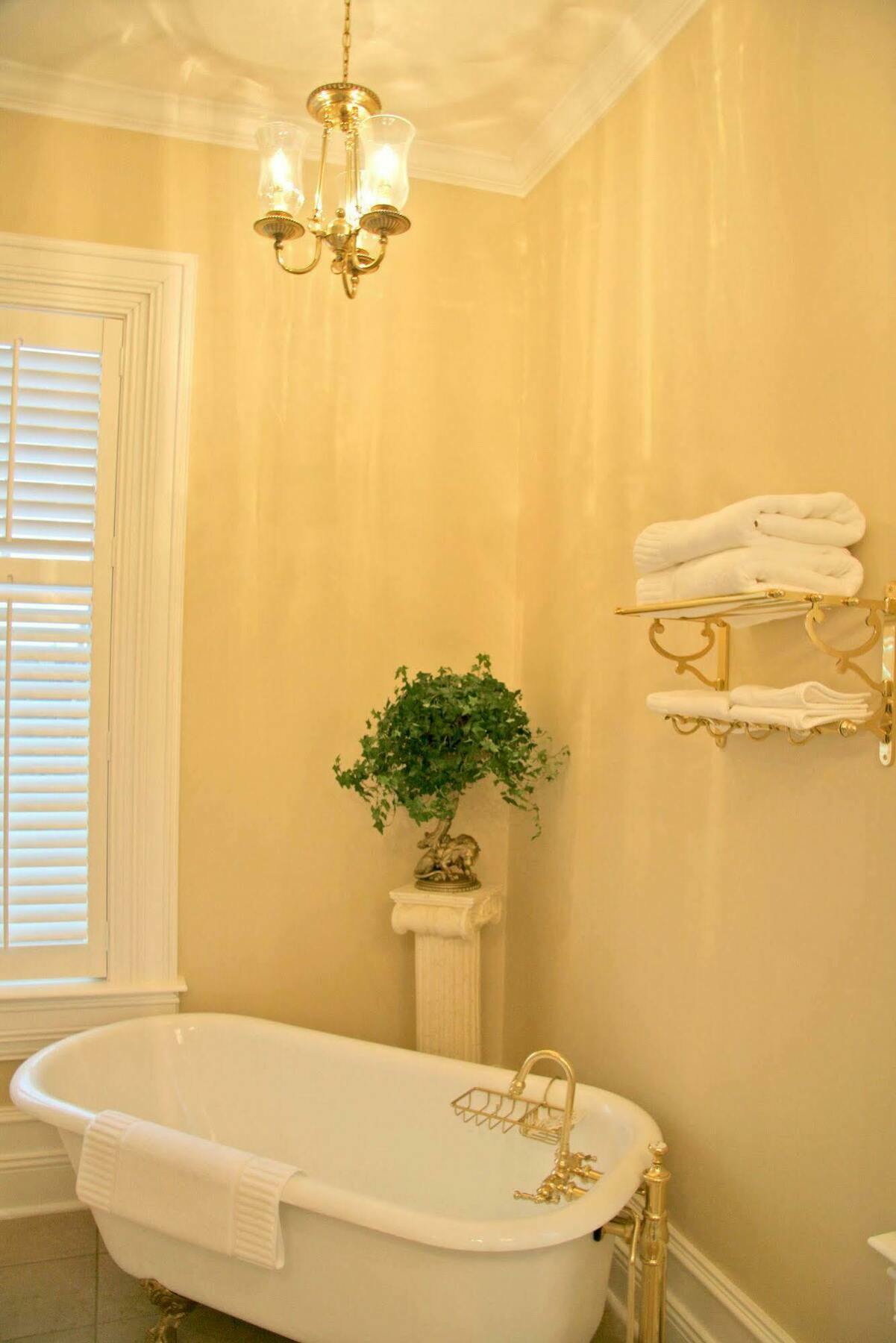 Trinkle Mansion Bed & Breakfast Wytheville Dış mekan fotoğraf